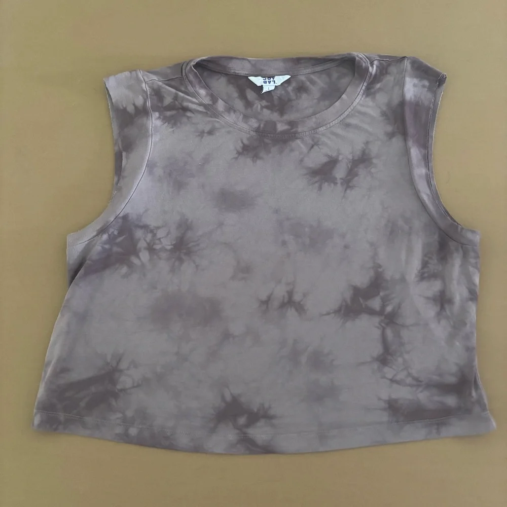 JoyLab Tie Dye Brown Cropped Muscle Tee - Picture 7 of 7